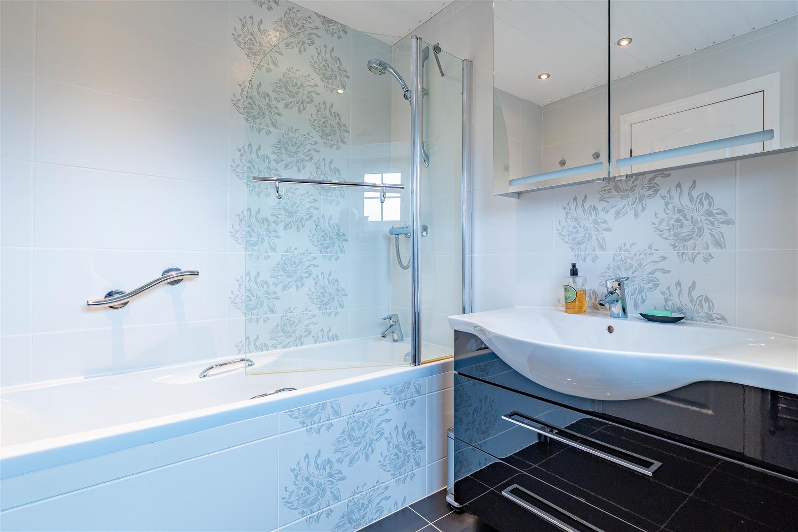 4 bed property in Westerdale Drive, Southport